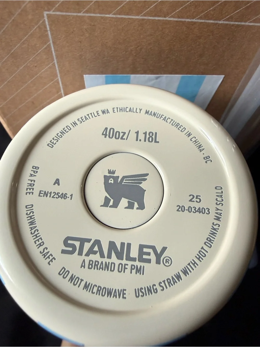 New Stanley 40oz Quencher H2.0 Tumbler - Classy Blue & White Stripe - Picture 8 of 8